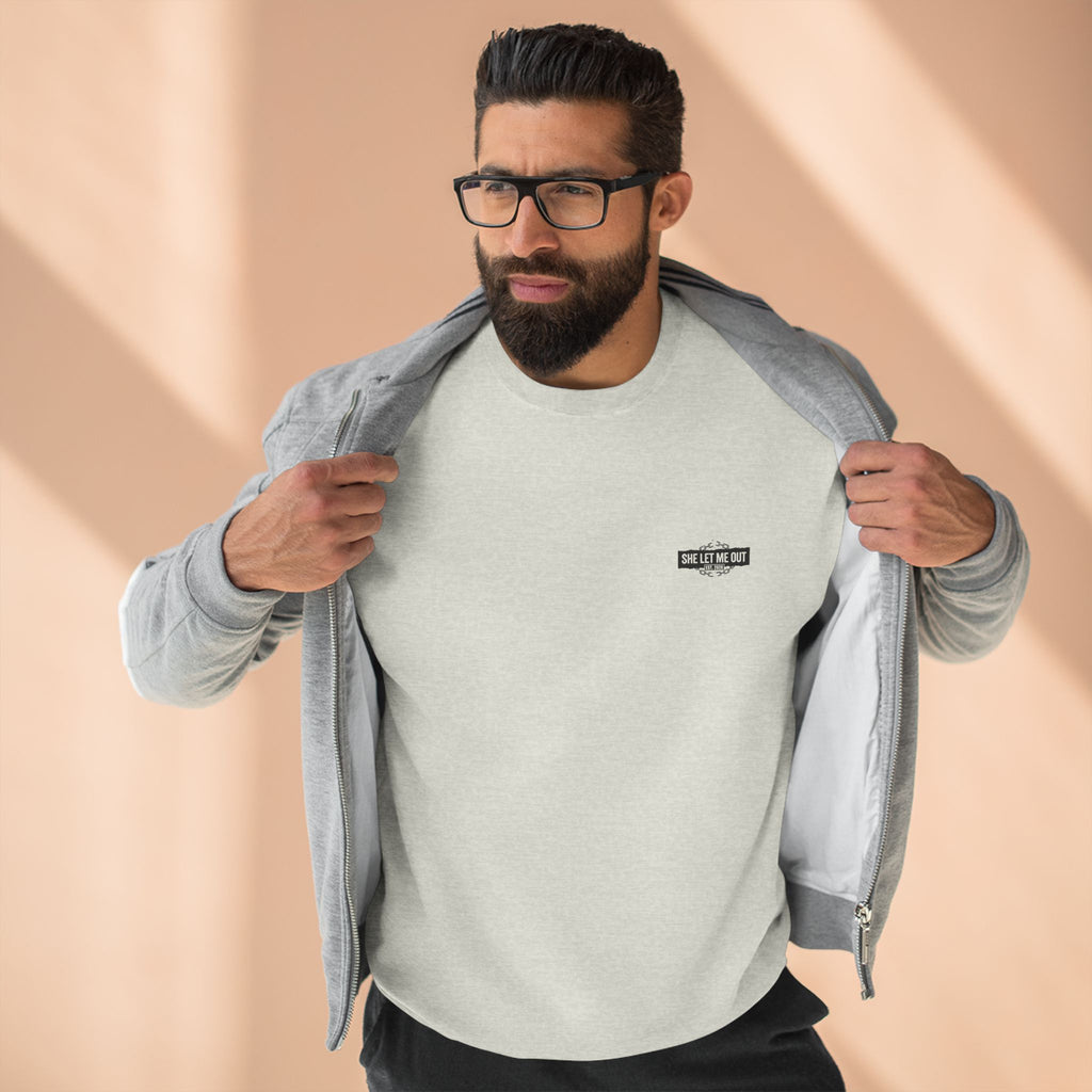 'She Let Me Out' ORIGINAL, Black Chain CREW NECK SWEATSHIRT, MEN'S Premium Sweatshirt